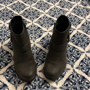 Black Curfew Boots with Buckles